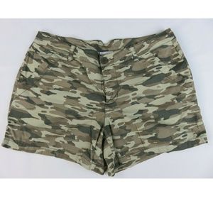 Columbia Camo Shorts modern trail paints 10  4L 42